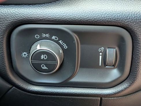 Used 2022 RAM 2500 Big Horn w/ Level A Equipment Group AWD/4WD image 21