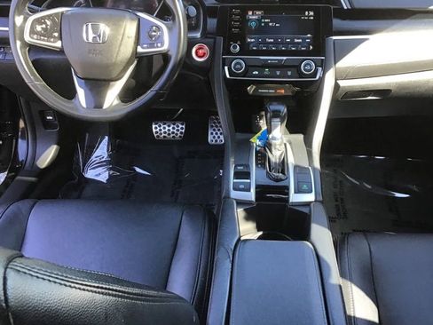 Used 2019 Honda Civic Sport image 8