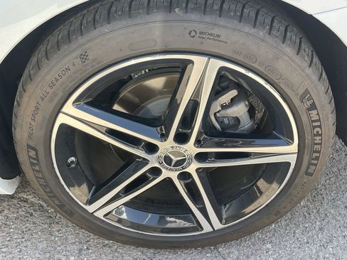 Used 2019 Mercedes-Benz A 220 image 4