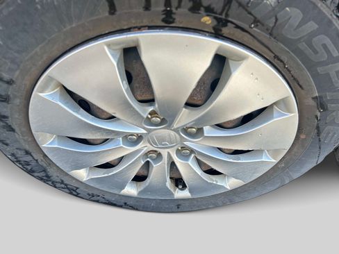 Used 2012 Honda Accord LX image 9