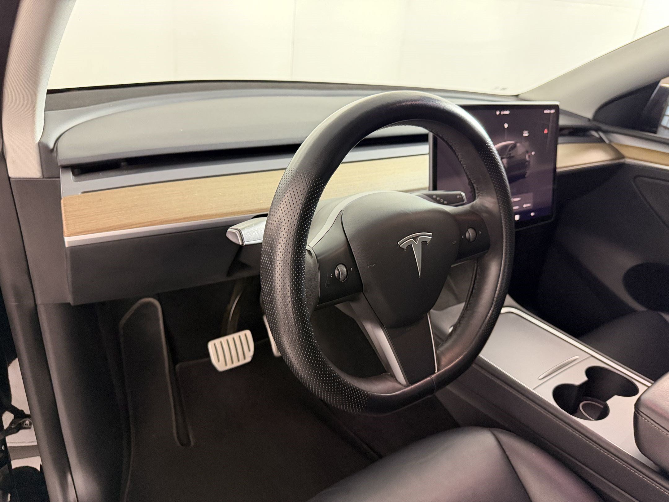 Used 2022 Tesla Model Y Performance AWD/4WD image 4