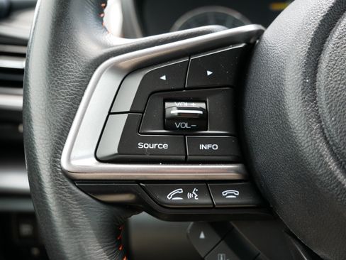 Used 2019 Subaru Crosstrek 2.0i Limited w/ Moonroof Package w/Navigation AWD/4WD image 28