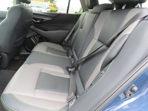 Used 2023 Subaru Outback Onyx Edition XT AWD/4WD image 37