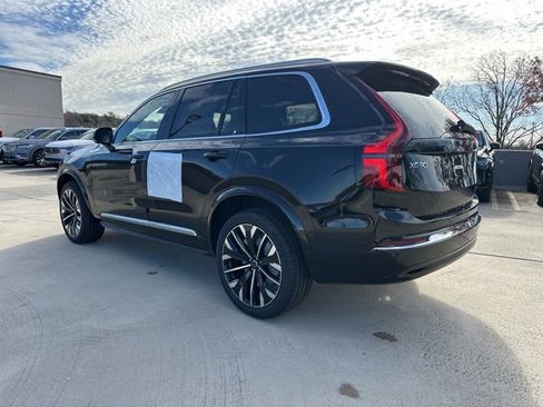 New 2026 Volvo XC90 B5 Plus image 5