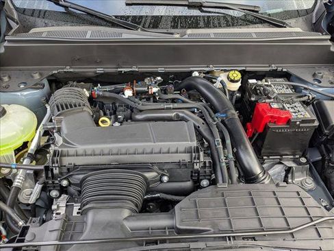 New 2025 Ford Maverick XLT w/ XLT Luxury Package image 16