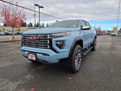 New 2026 GMC Canyon Denali image 7