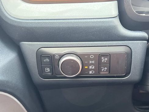 Certified 2024 Ford Maverick Lariat FWD image 31