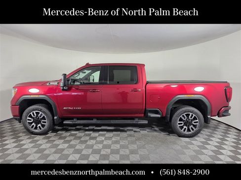 Used 2020 GMC Sierra 2500 AT4 w/ AT4 Premium Package image 3