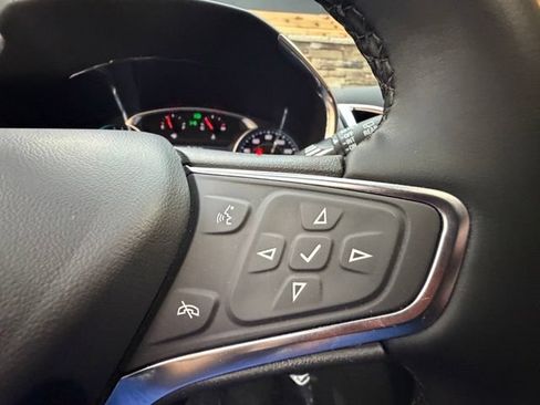 Used 2024 Chevrolet Equinox LT AWD/4WD image 25