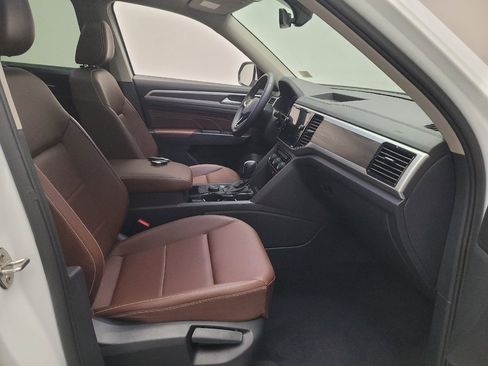 Used 2023 Volkswagen Atlas SE w/ Panoramic Sunroof Package AWD/4WD image 21