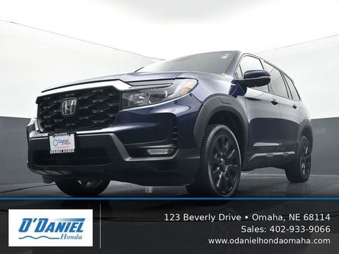 Used 2023 Honda Passport EX-L image 9