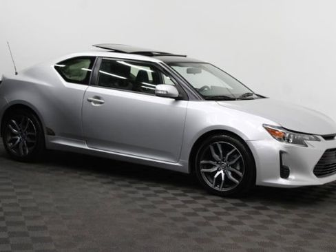 Used 2014 Scion tC image 1