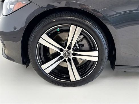 Certified 2025 Mercedes-Benz C 300 4MATIC Sedan image 32