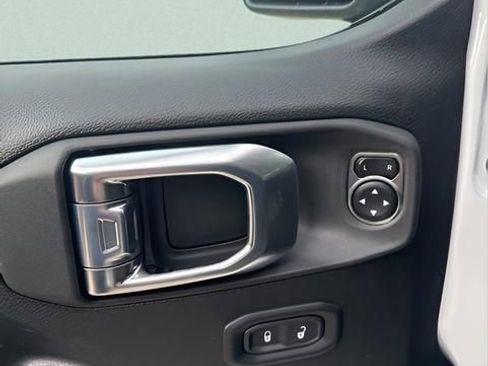 New 2026 Jeep Gladiator Sport AWD/4WD image 12