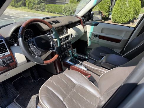 Used 2012 Land Rover Range Rover HSE LUX AWD/4WD image 11