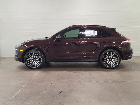 New 2026 Porsche Macan AWD/4WD image 2
