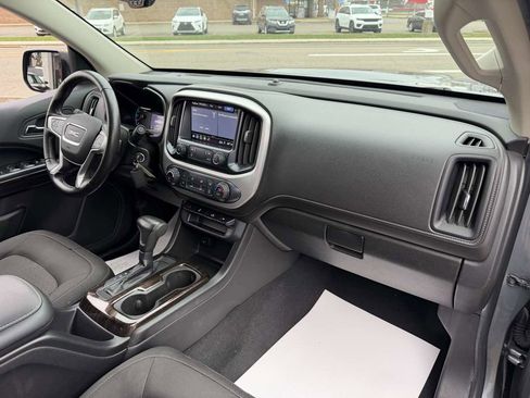 Used 2019 GMC Canyon SLE w/ Elevation Edition image 23