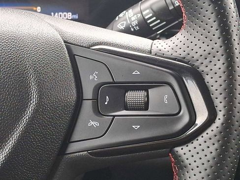 Used 2024 Chevrolet Trax RS image 21