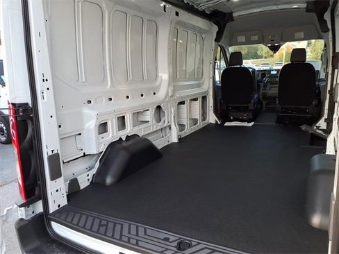 New 2025 Ford Transit 250 148 Medium Roof image 8