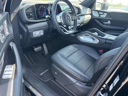 Used 2023 Mercedes-Benz GLS 450 4MATIC image 8