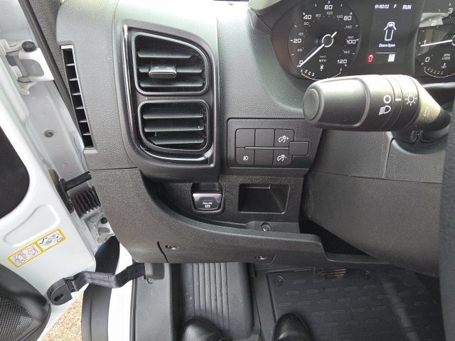 Used 2025 RAM ProMaster 2500 w/ Safety Group FWD image 13