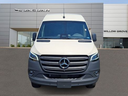 Used 2026 Mercedes-Benz Sprinter 2500 image 8