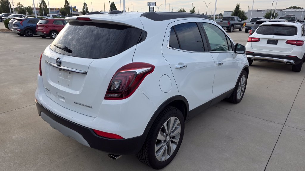Used 2017 Buick Encore Preferred FWD image 5