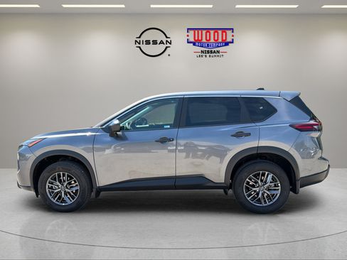 New 2026 Nissan Rogue S FWD image 5