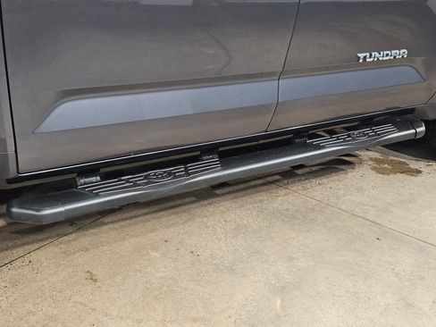 Used 2024 Toyota Tundra Limited image 39