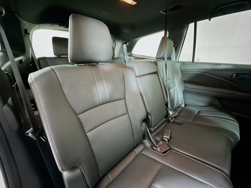 Used 2022 Honda Pilot TrailSport image 28