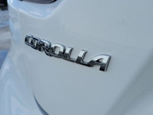 Used 2024 Toyota Corolla SE image 9