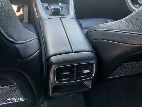 Used 2020 Mercedes-Benz GLE 350 4MATIC w/ Premium Package image 27