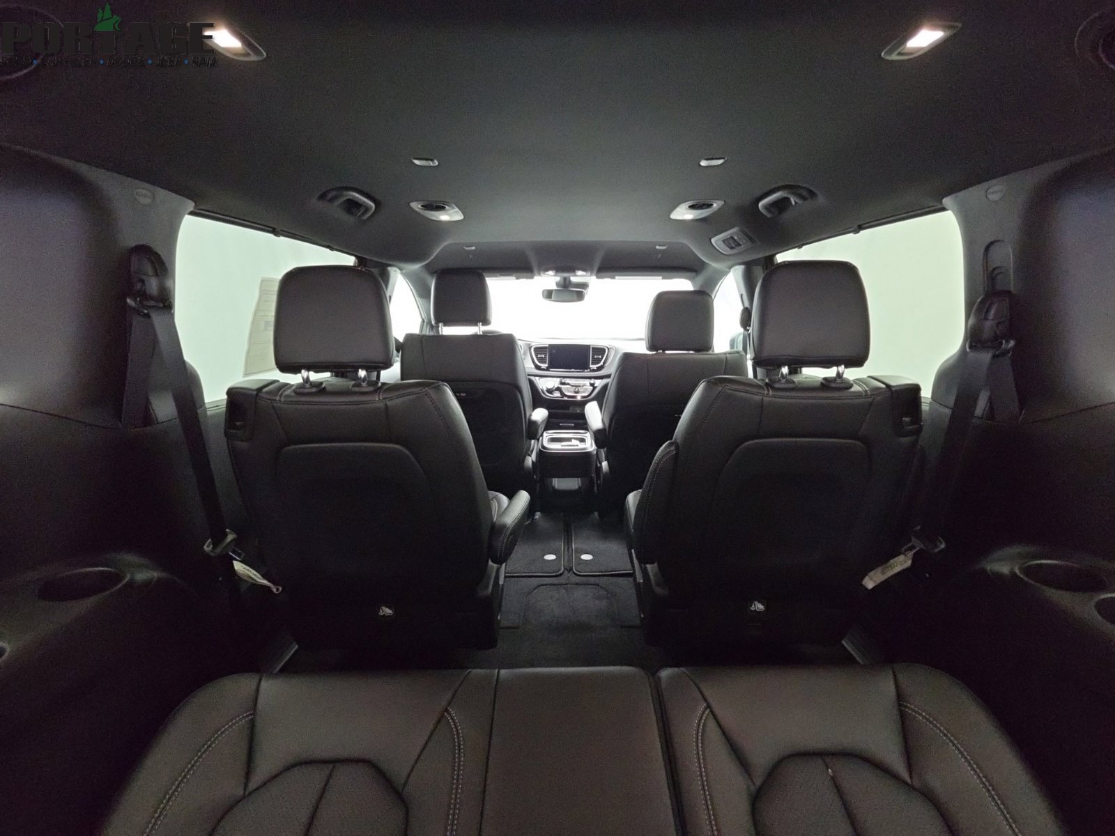 New 2027 Chrysler Pacifica Select AWD/4WD image 40