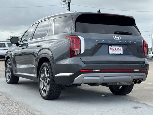 Used 2023 Hyundai Palisade Limited FWD image 8