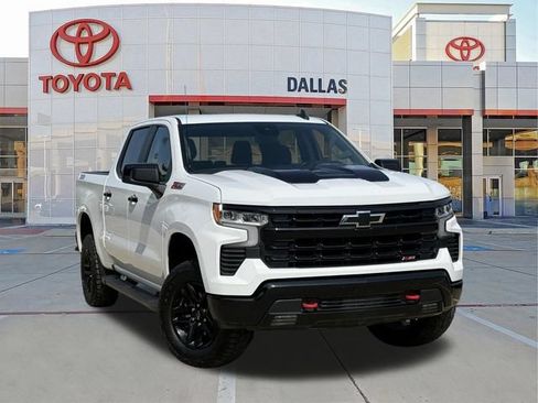 Used 2024 Chevrolet Silverado 1500 LT Trail Boss w/ Protection Package AWD/4WD image 1