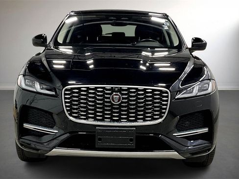 Used 2021 Jaguar F-PACE image 2