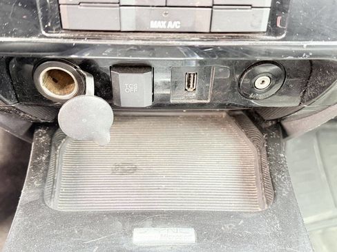 Used 2012 Ford Escape Limited image 21