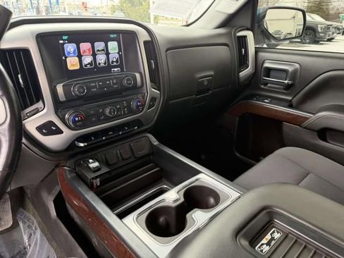 Used 2018 GMC Sierra 1500 SLE image 15