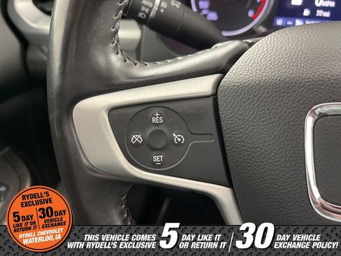 Certified 2020 GMC Acadia SLT image 29