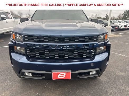 Used 2022 Chevrolet Silverado 1500 Custom w/ Safety Confidence Package image 3