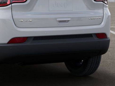 New 2026 Jeep Compass Limited image 13