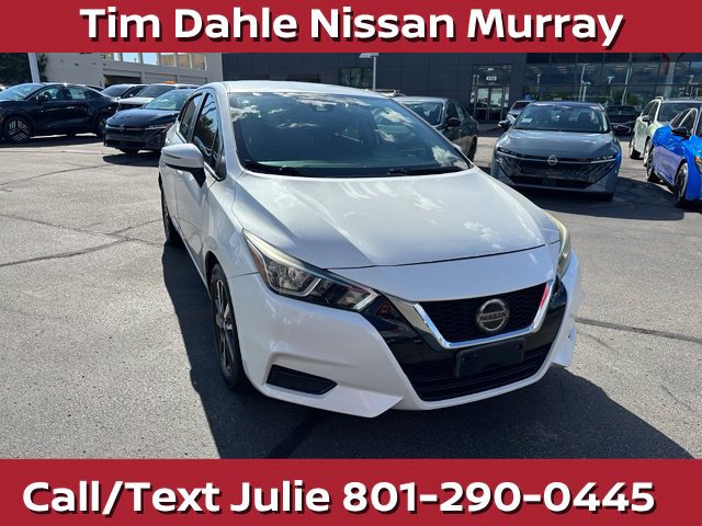 Used 2021 Nissan Versa SV FWD image 3