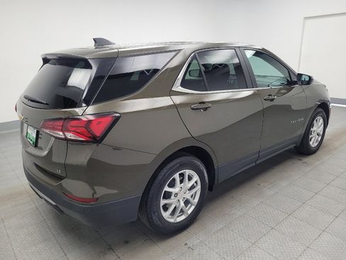 Used 2024 Chevrolet Equinox LT w/ LPO, Floor Liner Package FWD image 9