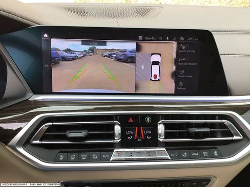 Used 2019 BMW X7 xDrive50i w/ Luxury Seating Package AWD/4WD image 14