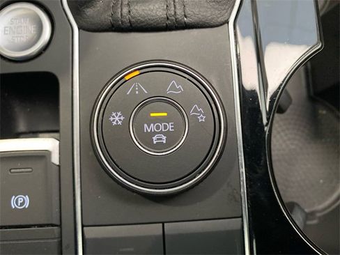 Used 2019 Volkswagen Atlas SEL image 23