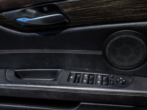 Used 2012 BMW Z4 sDrive35i image 36