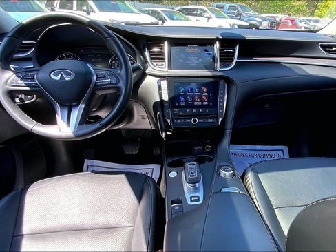 Used 2023 INFINITI QX50 Luxe AWD/4WD image 17