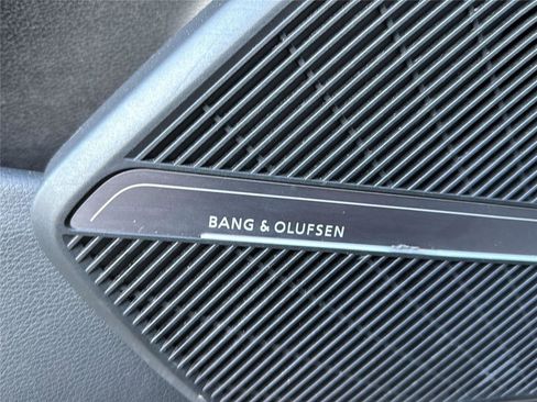 Used 2024 Audi Q5 2.0T Premium Plus image 12