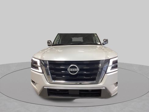 Certified 2023 Nissan Armada Platinum w/ Captain's Chairs Package AWD/4WD image 15