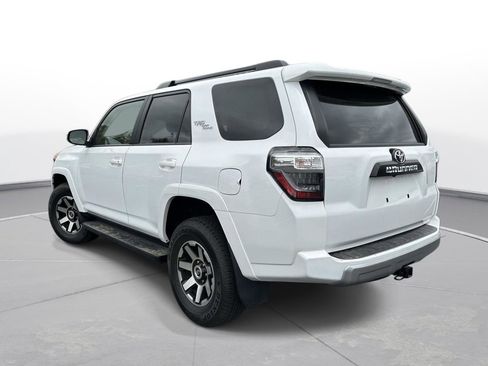 Certified 2024 Toyota 4Runner TRD Off-Road Premium image 8